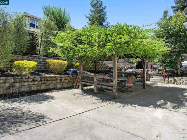 4362 Lynn Dr, Concord CA 94518