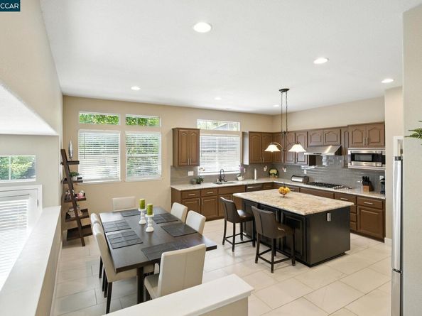 4362 Lynn Dr, Concord CA 94518