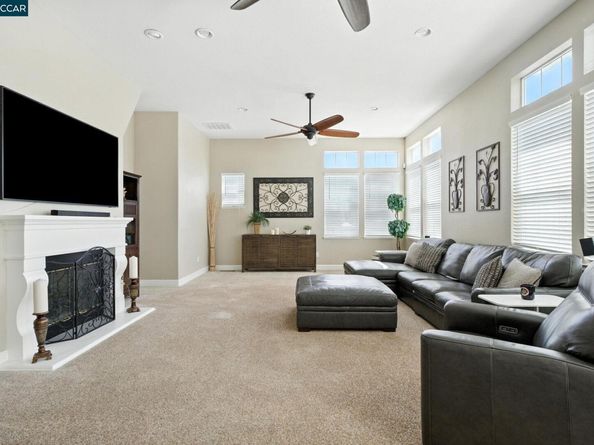 4362 Lynn Dr, Concord CA 94518
