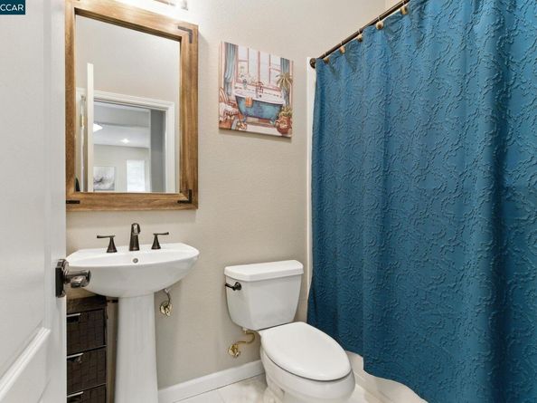 4362 Lynn Dr, Concord CA 94518