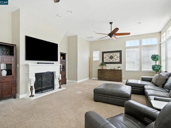 4362 Lynn Dr, Concord CA 94518