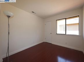 116 Mission Dr, Pleasanton CA 94566