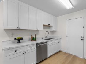 8351 Mulberry Pl, Dublin CA 94568