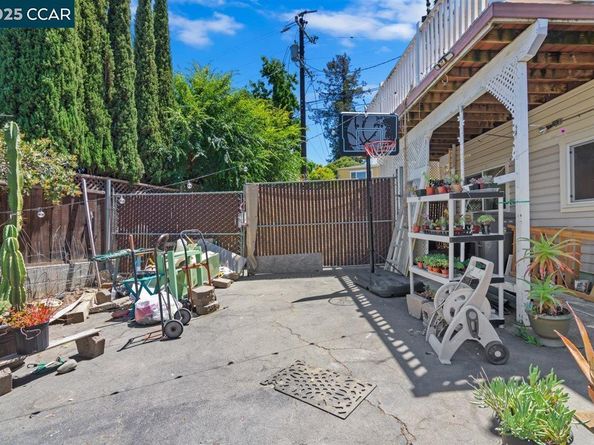 3355 Glendora Dr, Martinez CA 94553