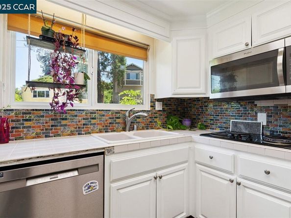 3355 Glendora Dr, Martinez CA 94553