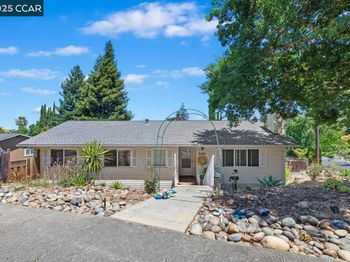 3355 Glendora Dr