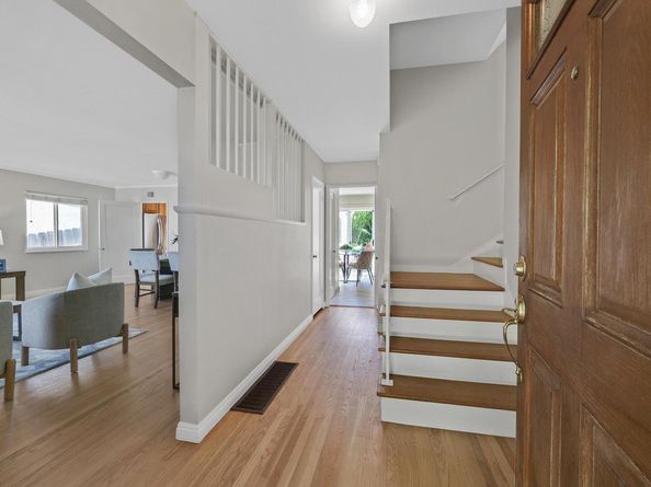 19028 Clemans Dr, Castro Valley CA 94546