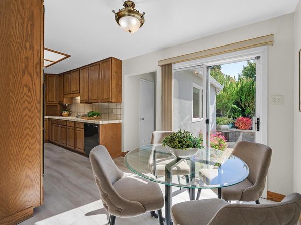 19028 Clemans Dr, Castro Valley CA 94546