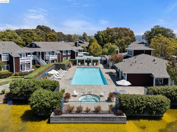 166 Bayside Ct, Richmond CA 94804