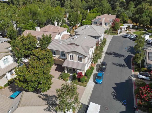 5884 Cedarwood Cmn, Livermore CA 94550