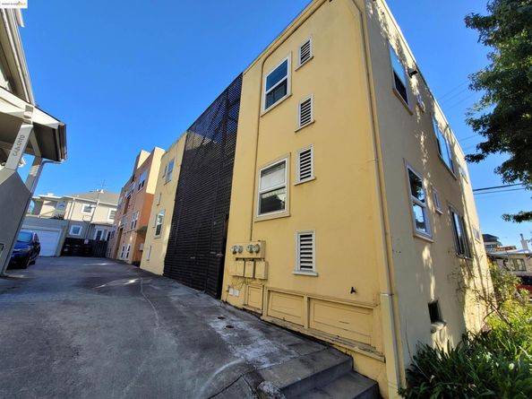 1901 Parker St 3, Berkeley CA 94704