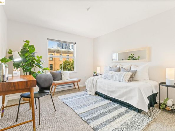 555 10Th St 315, Oakland CA 94607
