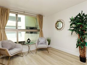 1201 Pine St 315, Oakland CA 94607