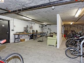 1201 Pine St 315, Oakland CA 94607
