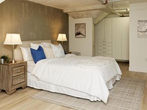 1201 Pine St 315, Oakland CA 94607