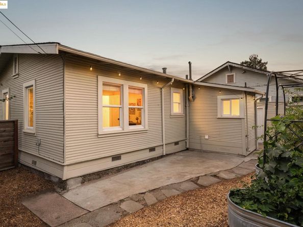3661 Loma Vista, Oakland CA 94619