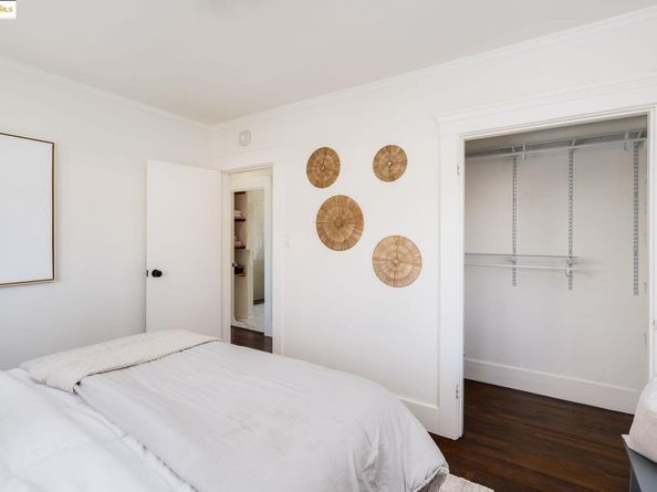 3661 Loma Vista, Oakland CA 94619