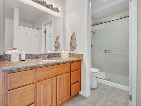 33025 Calistoga St, Union City CA 94587