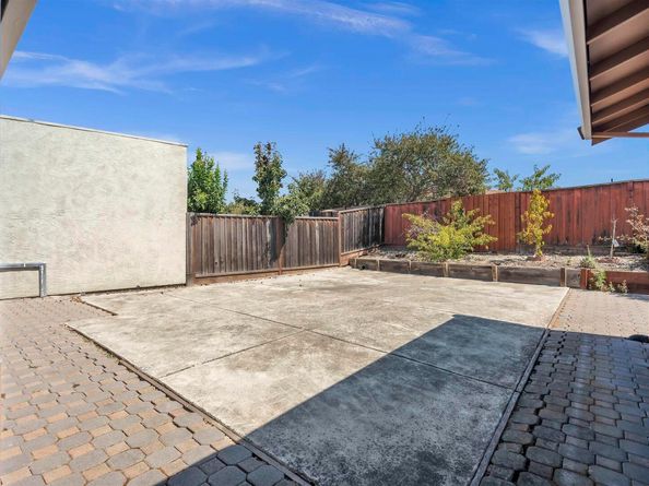 33025 Calistoga St, Union City CA 94587