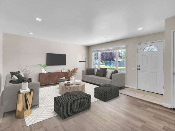 33025 Calistoga St, Union City CA 94587