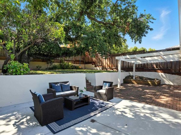 166 Oakview Dr., San Carlos CA 94070