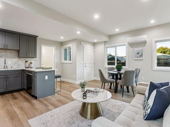 265 Berry Avenue, Hayward CA 94544