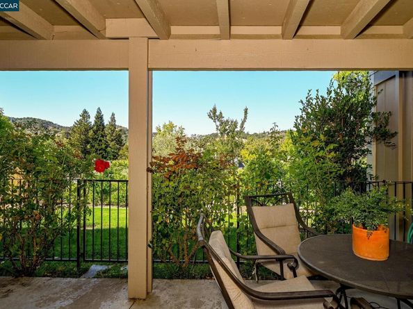 703 Terra California 6, Walnut Creek CA 94595