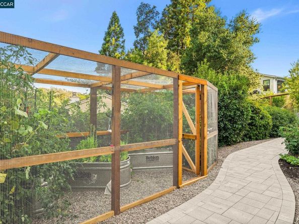 117 Montana Dr, Danville CA 94526