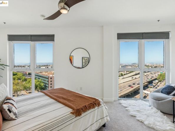 423 7th ST 909, Oakland CA 94607