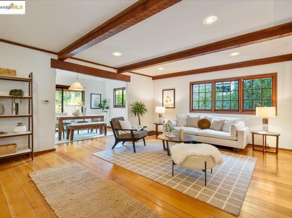 4401 Harbord Dr, Oakland CA 94618