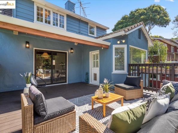 4401 Harbord Dr, Oakland CA 94618