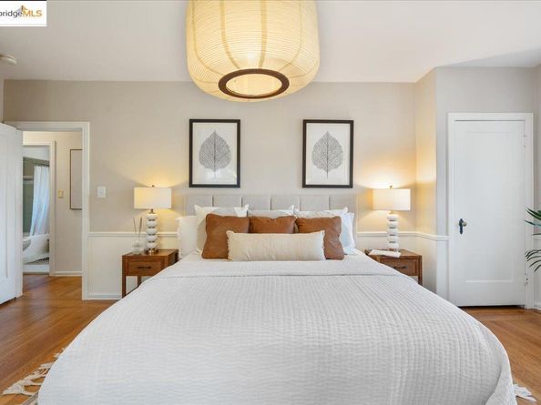 4401 Harbord Dr, Oakland CA 94618