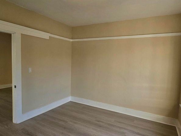 2076 Harrington Ave, Oakland CA 94601