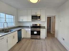 2076 Harrington Ave, Oakland CA 94601