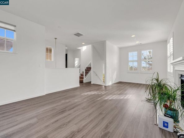 5160 Waggle Ct, Richmond CA 94806