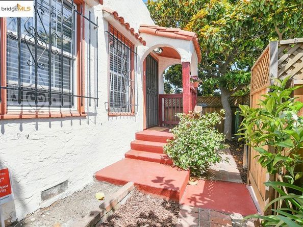 589 5Th St, Richmond CA 94801