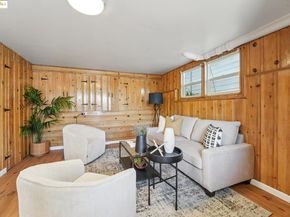 10601 Sheldon St, Oakland CA 94605