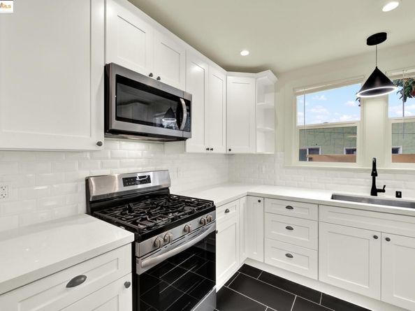 971 34Th St, Richmond CA 94805
