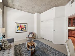 428 Alice St. 817, Oakland CA 94607