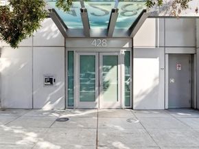 428 Alice St. 817, Oakland CA 94607
