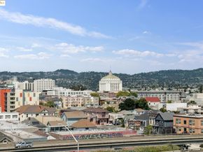 428 Alice St. 817, Oakland CA 94607