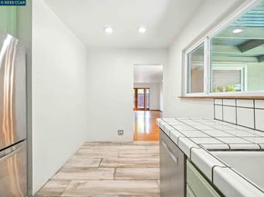 31139 Chicoine Ave, Hayward CA 94544