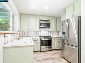 31139 Chicoine Ave, Hayward CA 94544