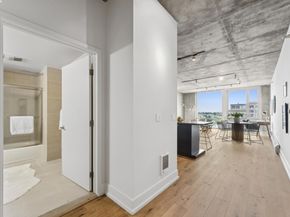 311 Oak St 729, Oakland CA 94607