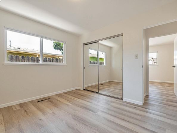 570 Erica Pl, Hayward CA 94544