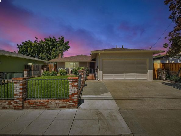 570 Erica Pl, Hayward CA 94544