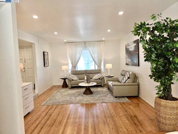 2270 Kenry Way, South San Francisco CA 94080