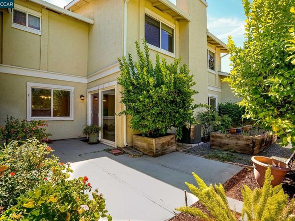 139 Fountainhead Ct, Martinez CA 94553