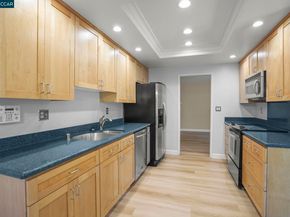 139 Fountainhead Ct, Martinez CA 94553
