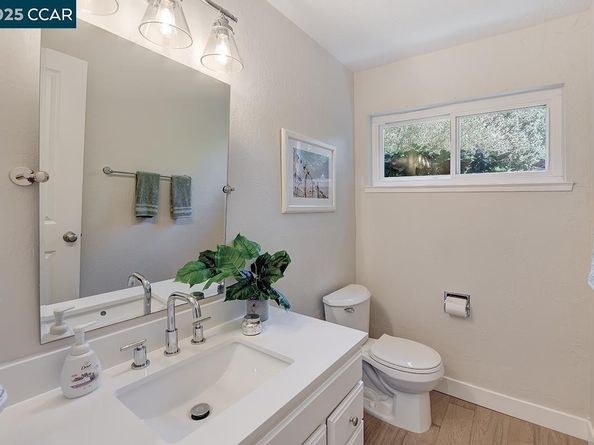235 Appalachian Dr, Martinez CA 94553